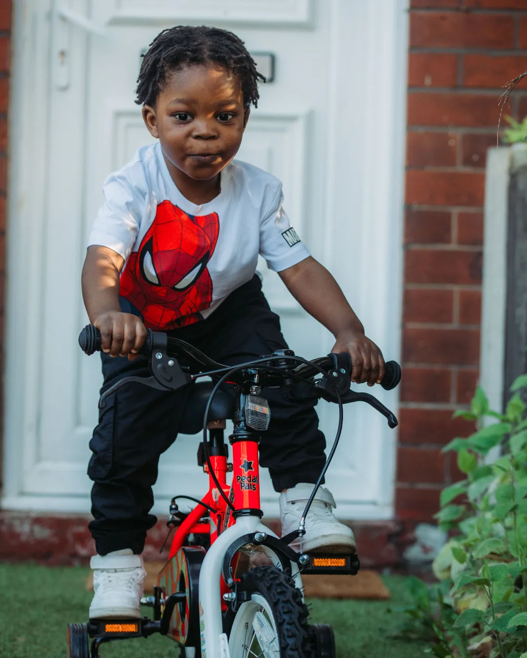 LET’S CREATE MEMORIES ON CHILDREN’S BIRTHDAYS